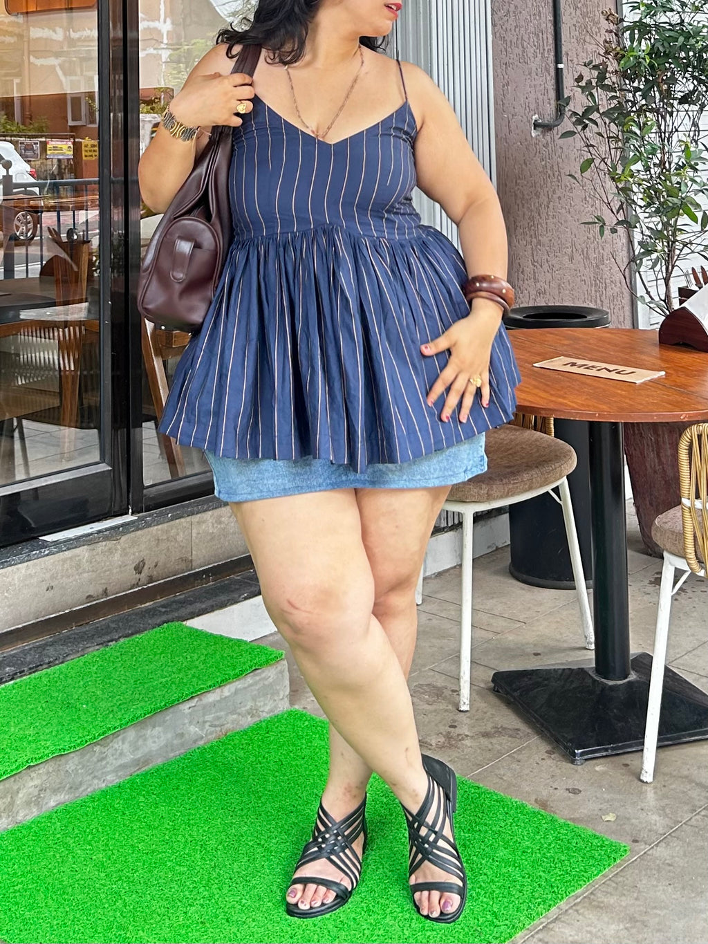 Naira Top